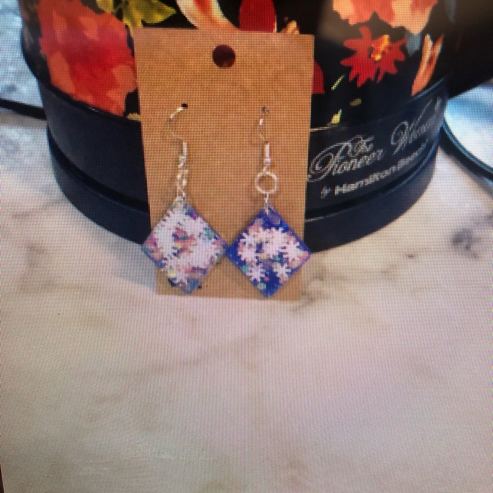 Handmade Diamond shape dangle earrings